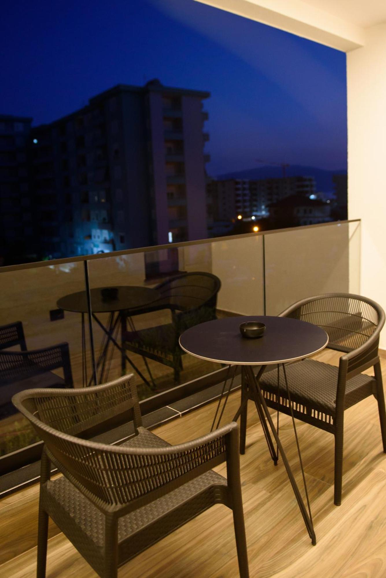 Vlorë Calma Boutique Hotel מראה חיצוני תמונה